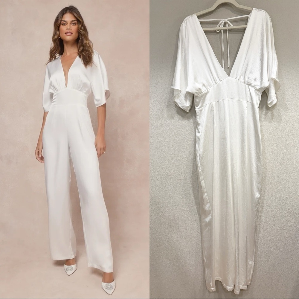 NWOT Lulus Radiant Passion White‎ Satin Dolman Sleeve Wide-Leg Jumpsuit